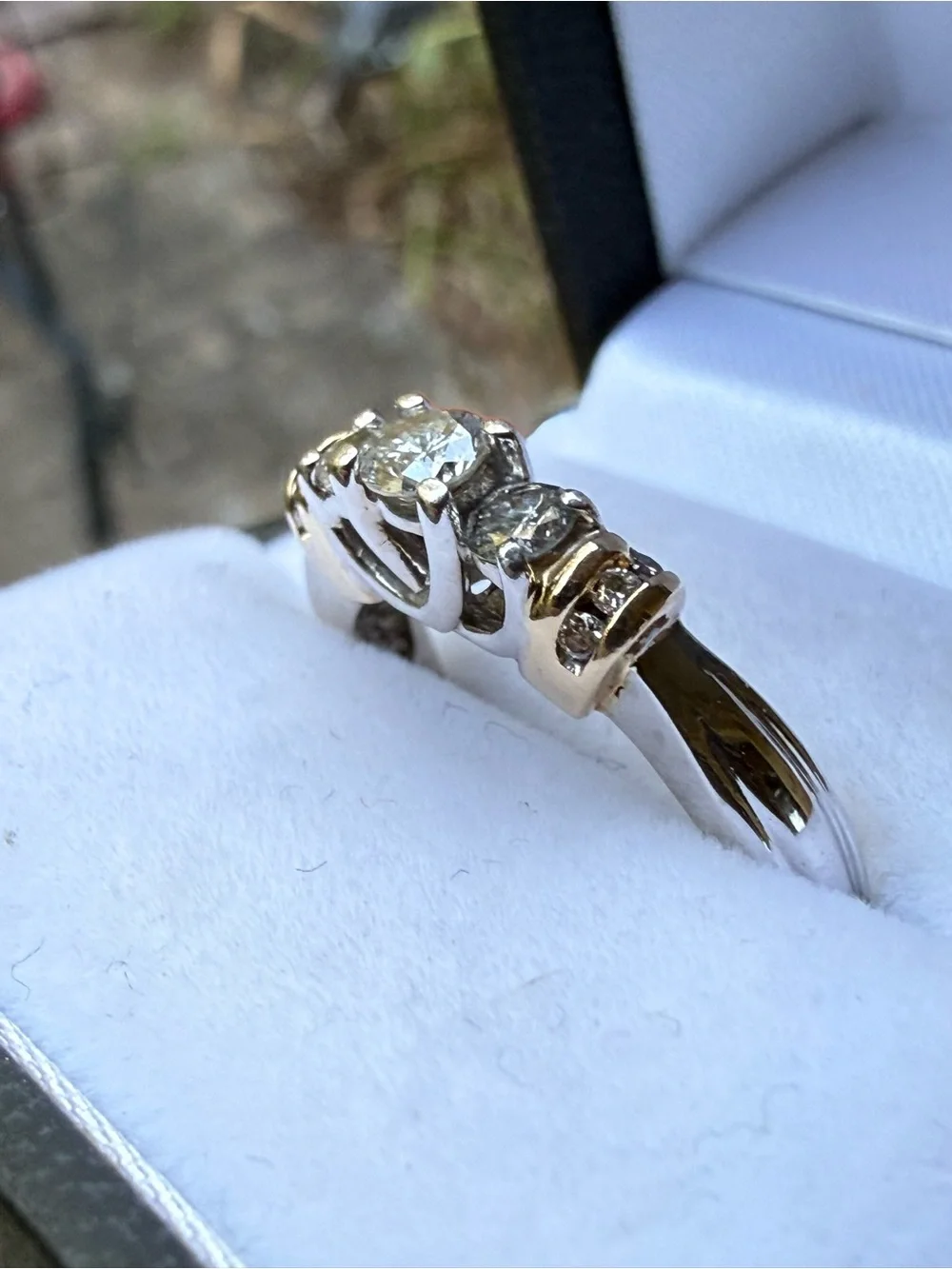 Stunning Vintage 14k Two-Tone Gold 1/2 CTW Natural Diamond Ring size 8.5